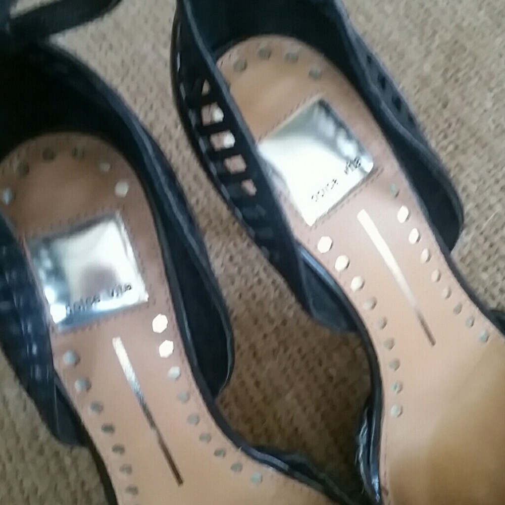 Dolce Vita heels - Picture 2 of 8